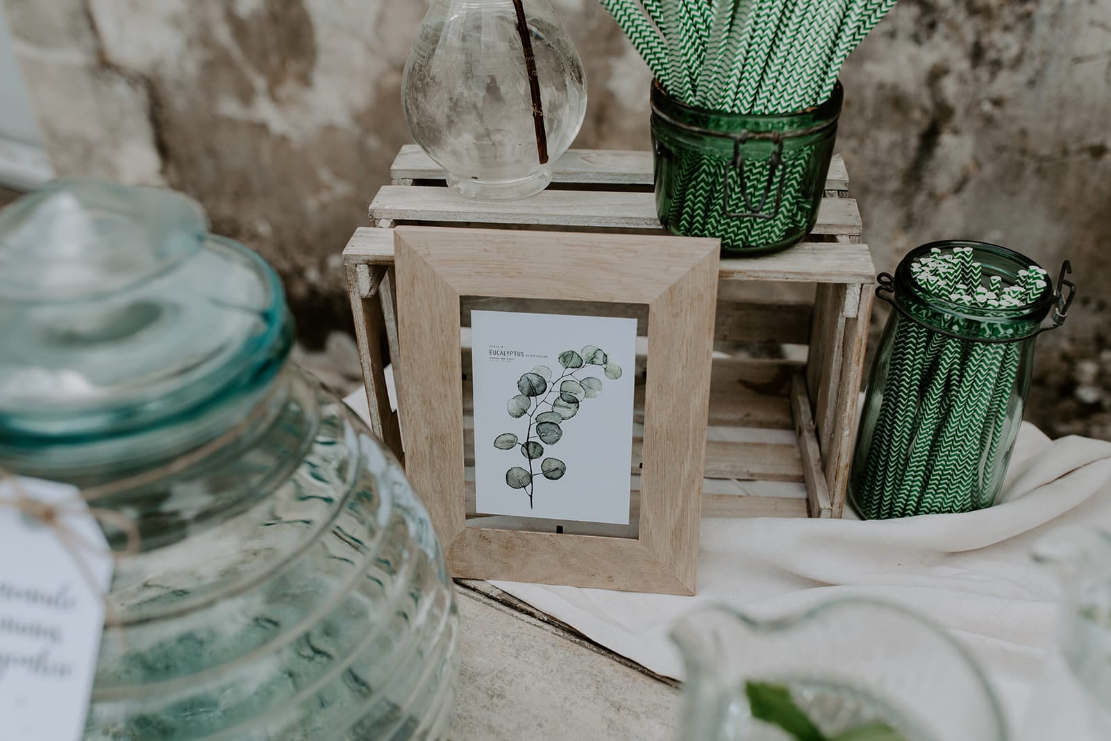 mariage_chateau_la_flocelliere_vendee_flavie_nelly_photographe-108-obonheurdesdames-decoration-mariage-location-vegetal