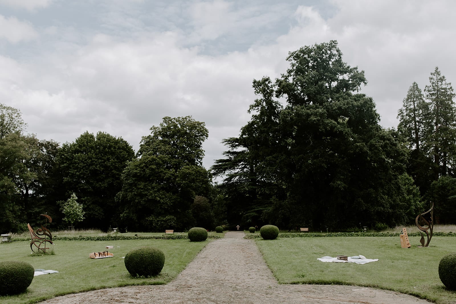 mariage_chateau_la_flocelliere_vendee_flavie_nelly_photographe-113-obonheurdesdames-decoration-mariage-location-vegetal