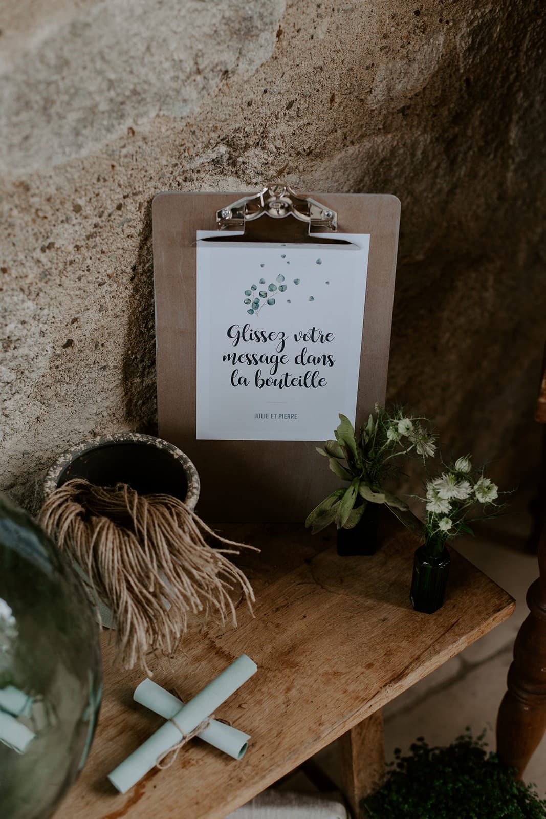 mariage_chateau_la_flocelliere_vendee_flavie_nelly_photographe-121-obonheurdesdames-decoration-mariage-location-vegetal