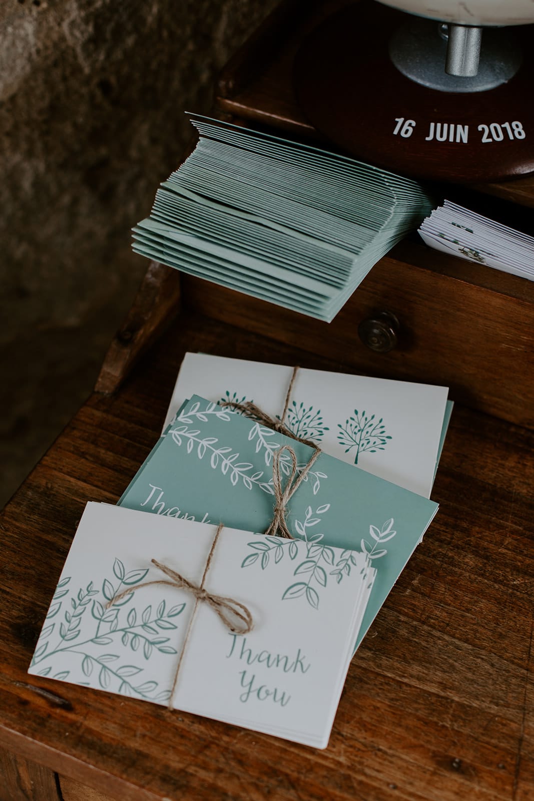 mariage_chateau_la_flocelliere_vendee_flavie_nelly_photographe-122-obonheurdesdames-decoration-mariage-location-vegetal