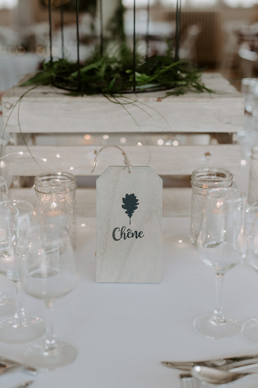 mariage_chateau_la_flocelliere_vendee_flavie_nelly_photographe-13-obonheurdesdames-decoration-mariage-location-vegetal