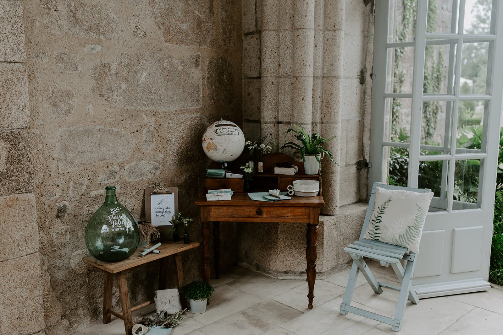 mariage_chateau_la_flocelliere_vendee_flavie_nelly_photographe-130-obonheurdesdames-decoration-mariage-location-vegetal