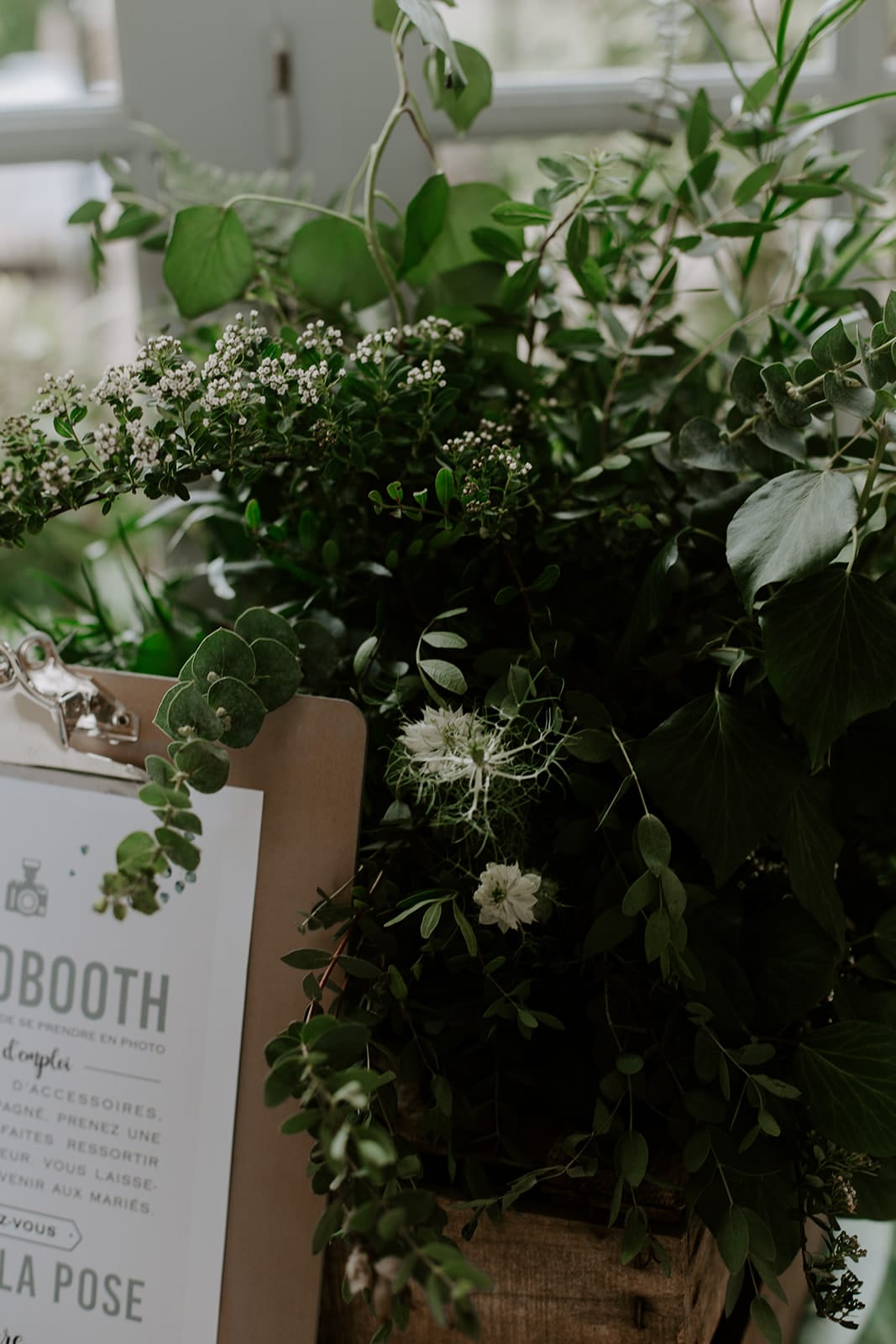 mariage_chateau_la_flocelliere_vendee_flavie_nelly_photographe-139-obonheurdesdames-decoration-mariage-location-vegetal