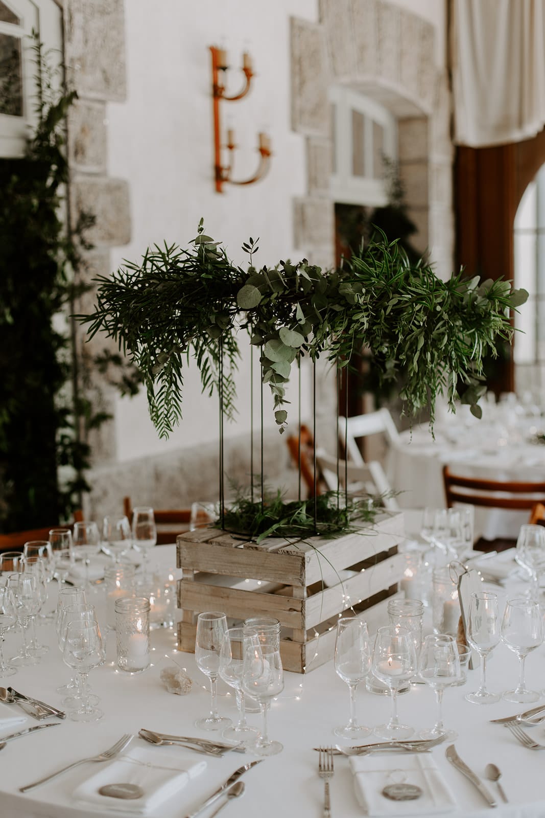 mariage_chateau_la_flocelliere_vendee_flavie_nelly_photographe-46-obonheurdesdames-decoration-mariage-location-vegetal