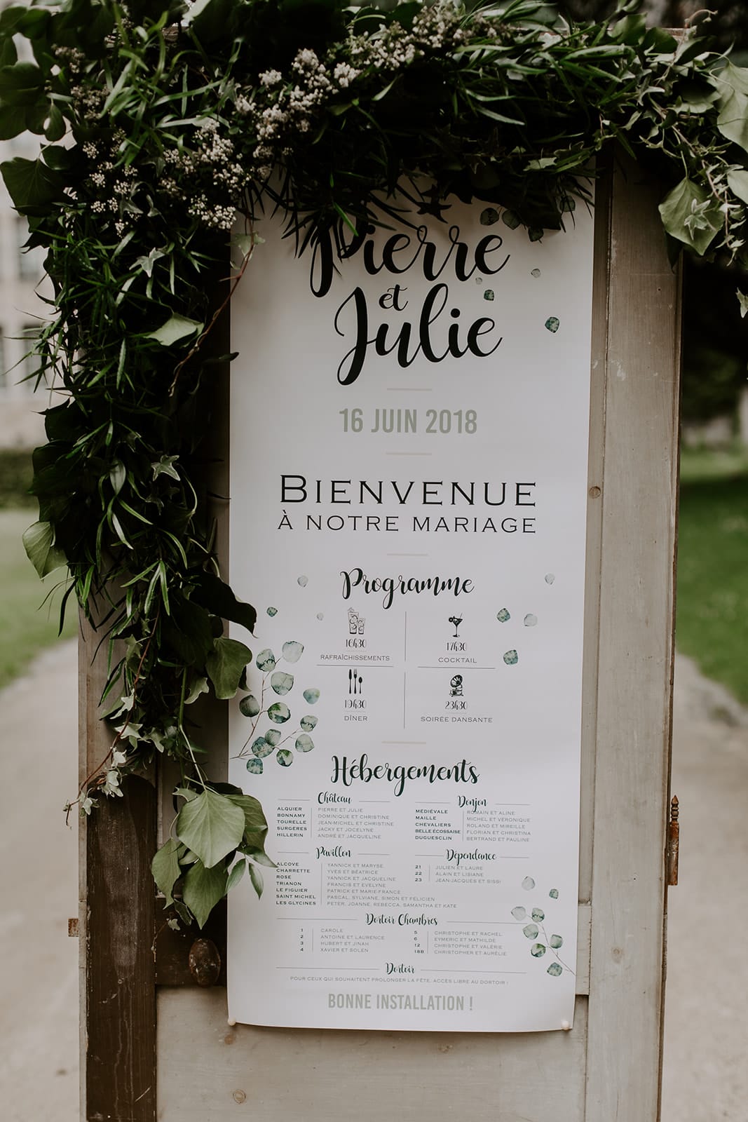 mariage_chateau_la_flocelliere_vendee_flavie_nelly_photographe-76-obonheurdesdames-decoration-mariage-location-vegetal