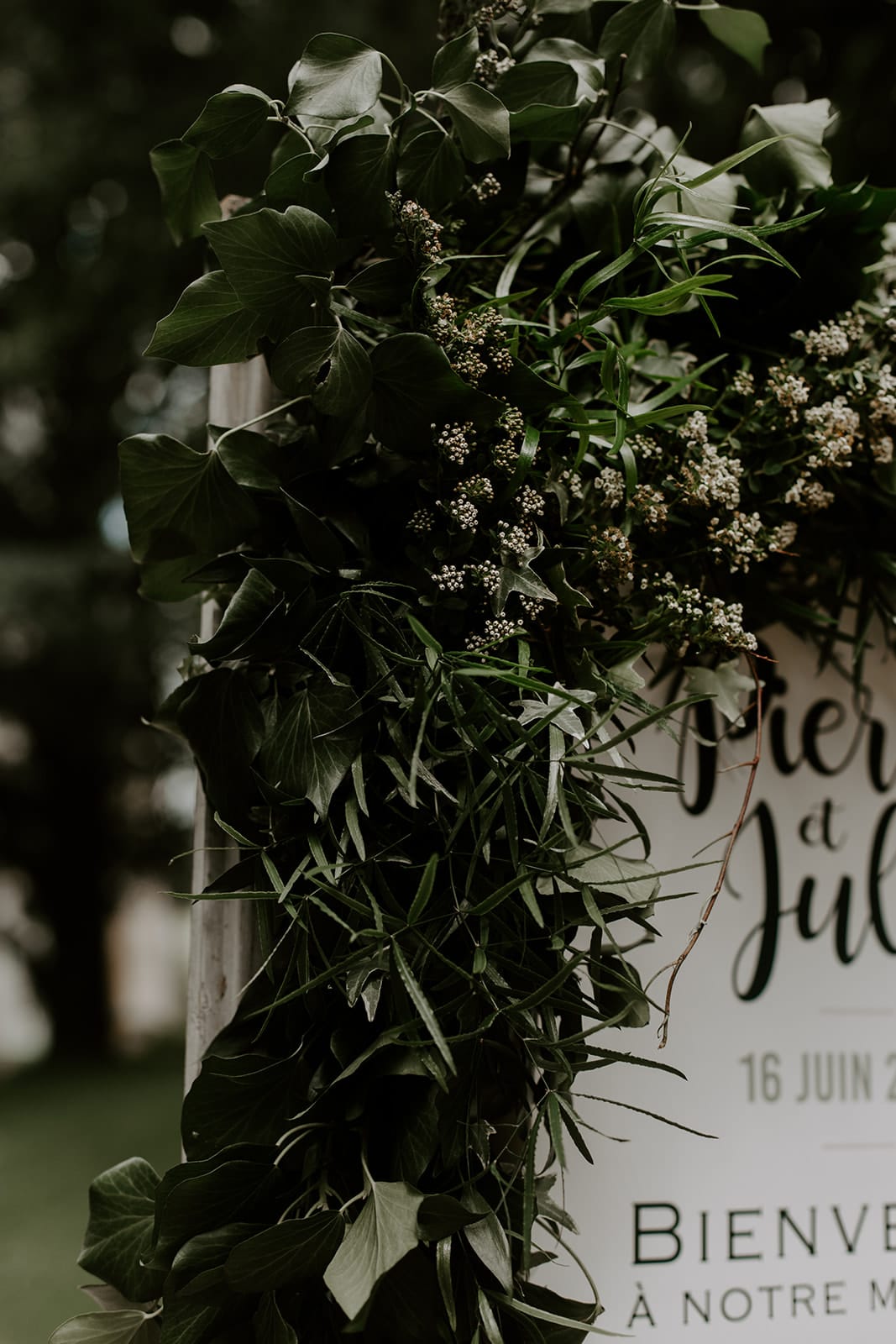 mariage_chateau_la_flocelliere_vendee_flavie_nelly_photographe-77-obonheurdesdames-decoration-mariage-location-vegetal